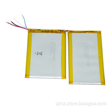 Lithium Polymer Battery Pack with 3.7V Voltage, 4,800mAh Capacity